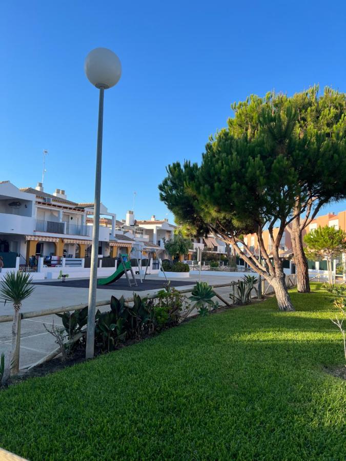 Apartamento De Reme Playa De La Barrosa Chiclana de la Frontera Esterno foto